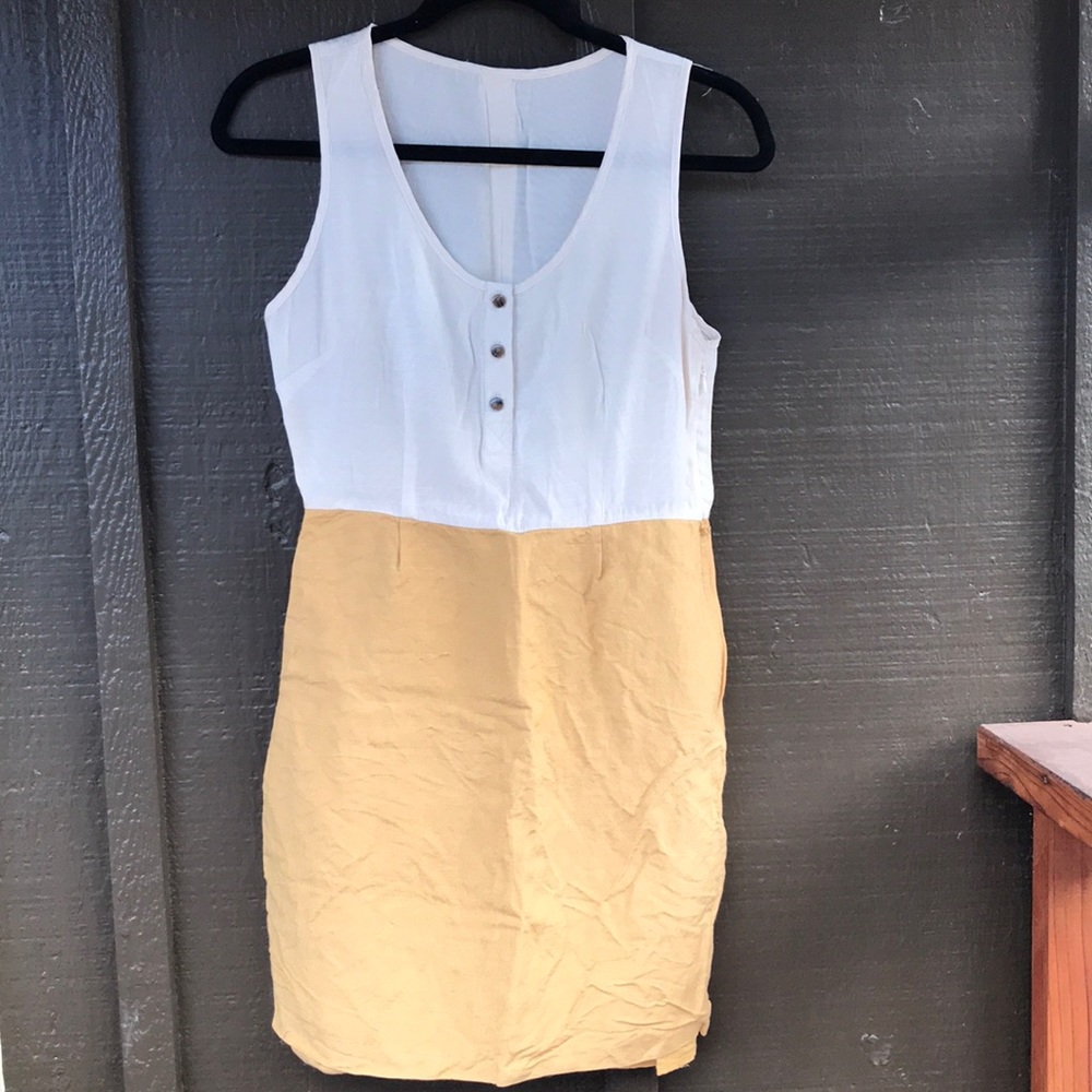 🌙 Cream and Gold/yellow dress